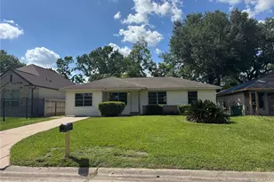 7305 Yoe St, Houston, TX 77016 - Photo 1