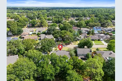 15214 Saint Cloud Drive, Houston, TX 77062 - Photo 41