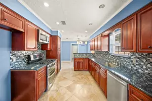 15214 St Cloud Dr, Houston, TX 77062 - Photo 13