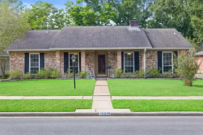15214 Saint Cloud Drive, Houston, TX 77062 - Photo 3