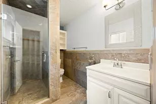 15214 St Cloud Dr, Houston, TX 77062 - Photo 23