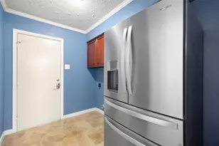 15214 St Cloud Dr, Houston, TX 77062 - Photo 19