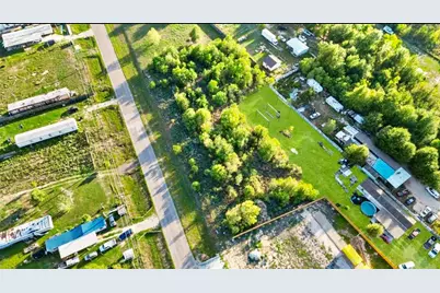 812 County Road 3570, Cleveland, TX 77327 - Photo 3