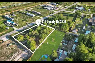 812 County Rd 3570, Cleveland, TX 77327 - Photo 1