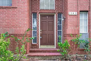 1343 Edenderry Ln, Sugar Land, TX 77459 - Photo 3