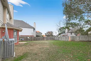 1343 Edenderry Ln, Sugar Land, TX 77459 - Photo 45