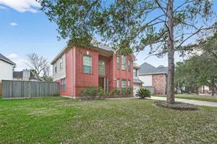 1343 Edenderry Ln, Sugar Land, TX 77459 - Photo 43