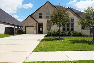 2135 Brooke Avery Dr, Katy, TX 77494 - Photo 3