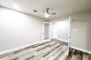 9750 Hillis St, Houston, TX 77078 - Photo 3