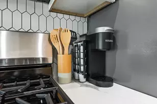 6904 Covington Dr, Houston, TX 77091 - Photo 45