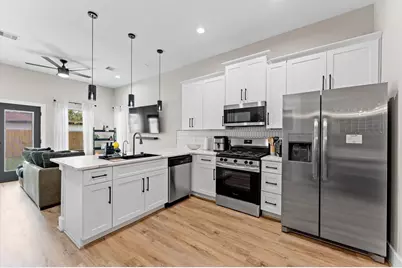 6904 Covington Drive #B, Houston, TX 77091 - Photo 11