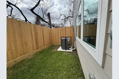 2713 Tierwester Street, Houston, TX 77004 - Photo 5