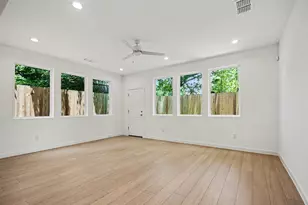 2713 Tierwester St, Houston, TX 77004 - Photo 7
