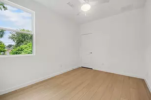 2713 Tierwester St, Houston, TX 77004 - Photo 17