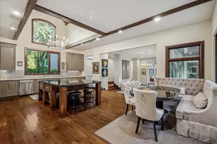 354 Piney Point Rd, Houston, TX 77024 - Photo 15