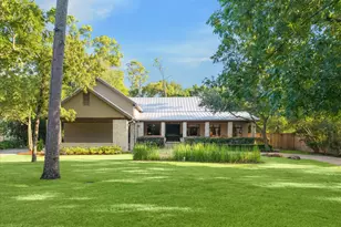 354 Piney Point Rd, Houston, TX 77024 - Photo 49