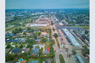 1803 Sea Queen Court, Houston, TX 77008 - Photo 11
