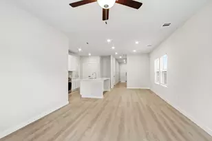 233 Elm Spring Dr, Hockley, TX 77447 - Photo 5