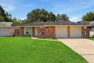 7627 Kellwood Dr, Houston, TX 77040 - Photo 1