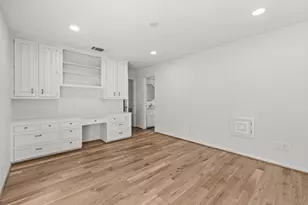 910 Cranberry Hill Ct, Houston, TX 77079 - Photo 35