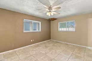 2525 Pickerton Dr, Deer Park, TX 77536 - Photo 15
