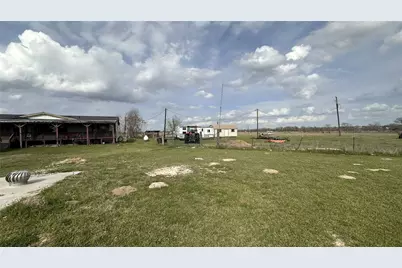 1440 Mustang Loop, Madisonville, TX 77864 - Photo 5