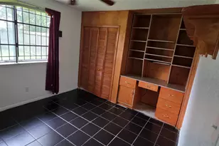 2606 Lemonwood Ln, Houston, TX 77038 - Photo 9