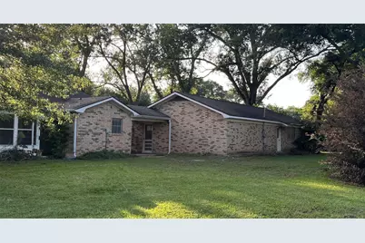 677 N Fowlkes Street, Sealy, TX 77474 - Photo 33