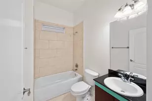 907 McKinney Park Ln, Houston, TX 77003 - Photo 27