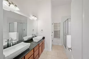 907 McKinney Park Ln, Houston, TX 77003 - Photo 17