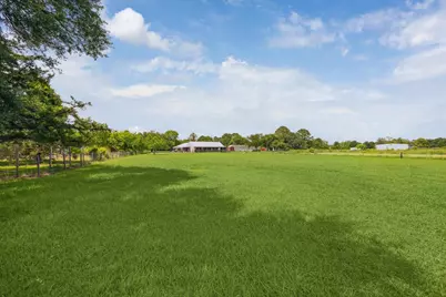 17207 McDonald Road, Alvin, TX 77511 - Photo 23