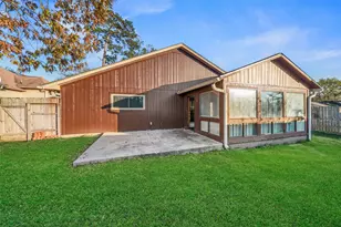 416 Rolling Hills Dr, Conroe, TX 77304 - Photo 11