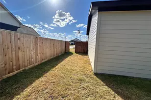 12011 Rockview Dr, Conroe, TX 77306 - Photo 11