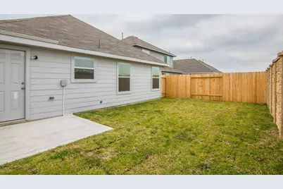 5722 Plantation Forest Lane, Katy, TX 77449 - Photo 3