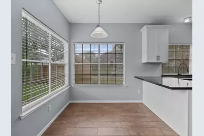 4915 Stone Harbor Drive, Friendswood, TX 77546 - Photo 9