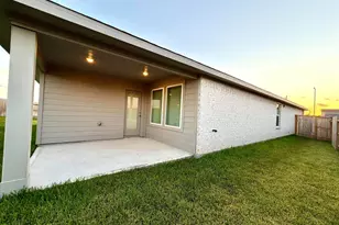 8206 Blackwell Cv Dr, Baytown, TX 77523 - Photo 31