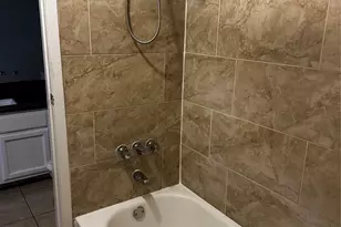 9534 Pagewood Ln, Houston, TX 77063 - Photo 13