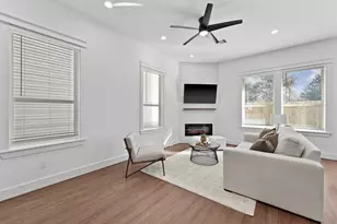6128 Endeavor Heights Rd, Houston, TX 77091 - Photo 5