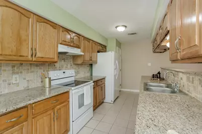 2146 Greenbriar Colony Drive #3, Houston, TX 77032 - Photo 11
