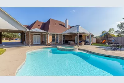 665 Winchester Drive, Bridge City, TX 77611 - Photo 3