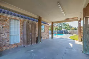 665 Winchester Dr, Bridge City, TX 77611 - Photo 11