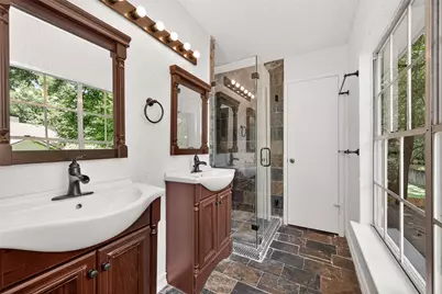 42 Rockridge Drive, The Woodlands, TX 77381 - Photo 21