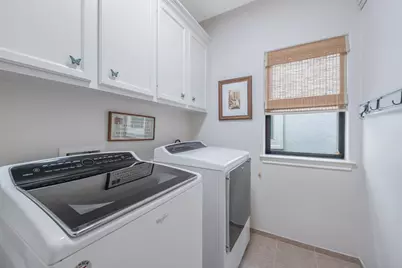 2026 Elmen Street, Houston, TX 77019 - Photo 47