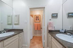 2026 Elmen St, Houston, TX 77019 - Photo 31