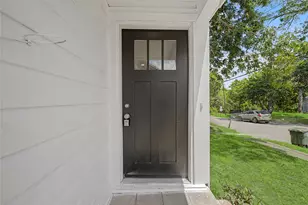 632 University Ave, Huntsville, TX 77320 - Photo 3