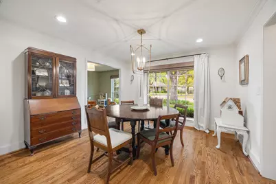 10011 Burgoyne Road, Houston, TX 77042 - Photo 13