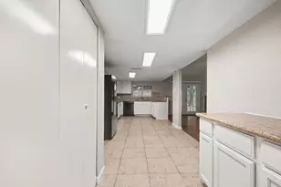 5219 Cairnleigh Dr, Houston, TX 77084 - Photo 7