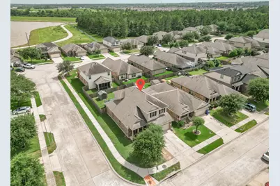 1703 Thornhampton Court, Houston, TX 77014 - Photo 43