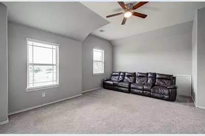 1703 Thornhampton Court, Houston, TX 77014 - Photo 25