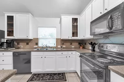 12702 Portales Pointe Lane, Tomball, TX 77377 - Photo 9